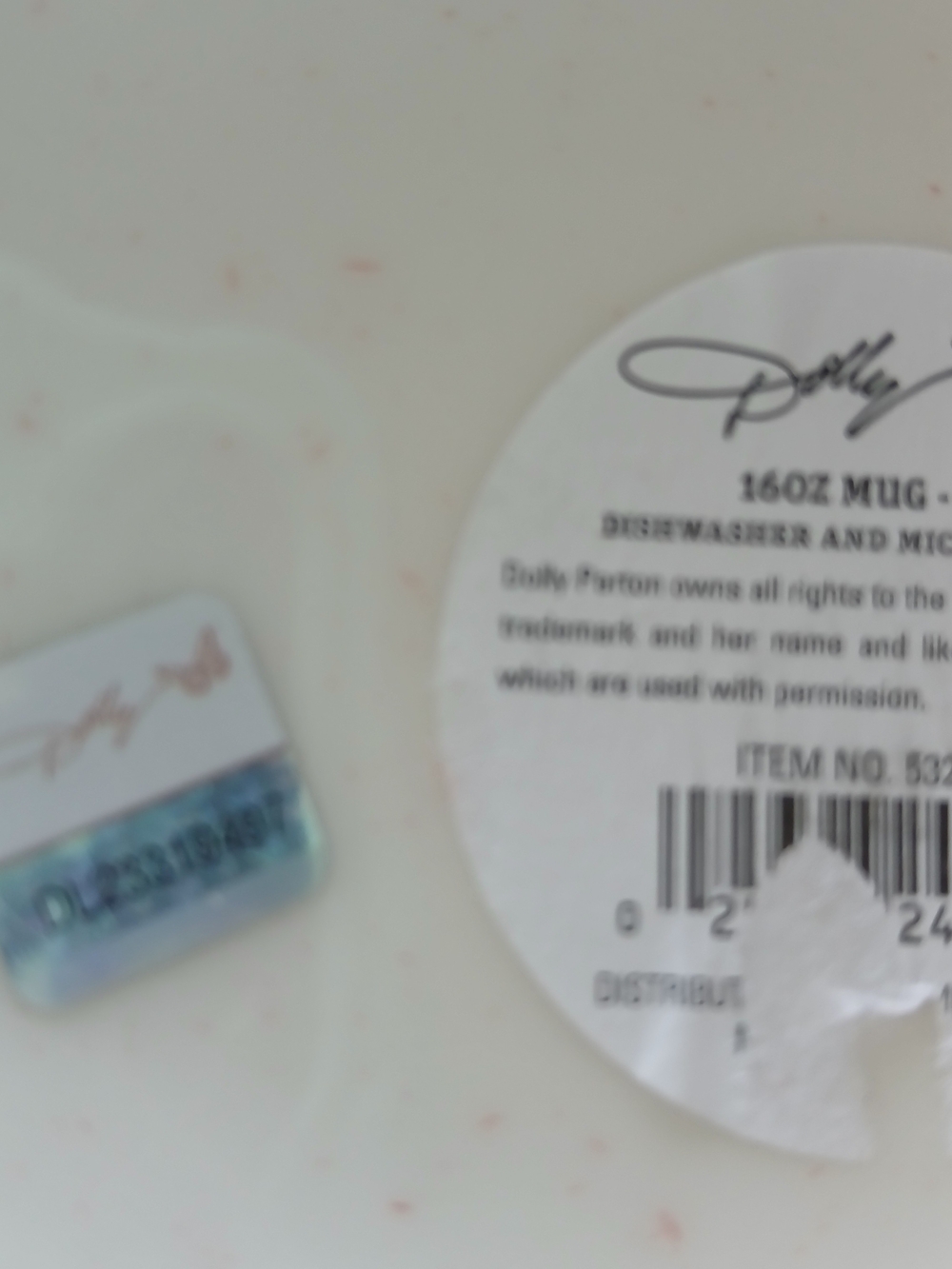 🎵 I Love Dolly by Dolly Parton White Ceramic Coffee Mug with Red Accents - NWT - Picture 4 of 4